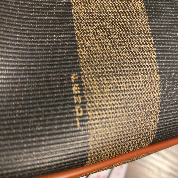 Fendi penguin stripe crossbody - Picture 7 of 9